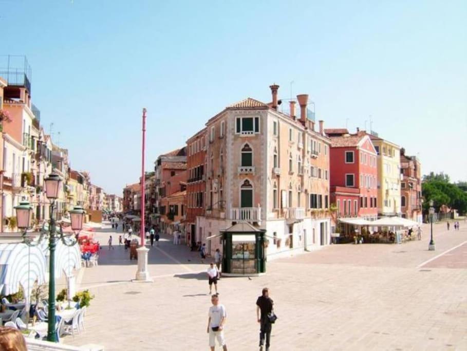 Apartamento Residenza Garibaldi Venecia Exterior foto