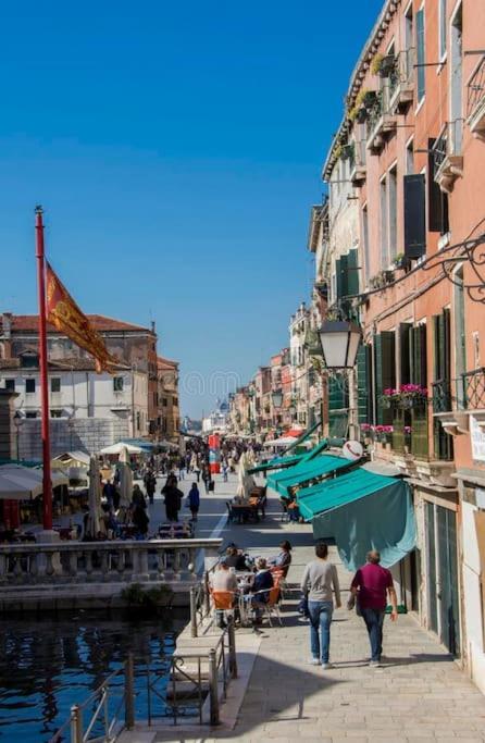 Apartamento Residenza Garibaldi Venecia Exterior foto