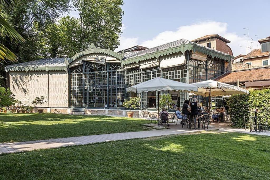 Apartamento Residenza Garibaldi Venecia Exterior foto