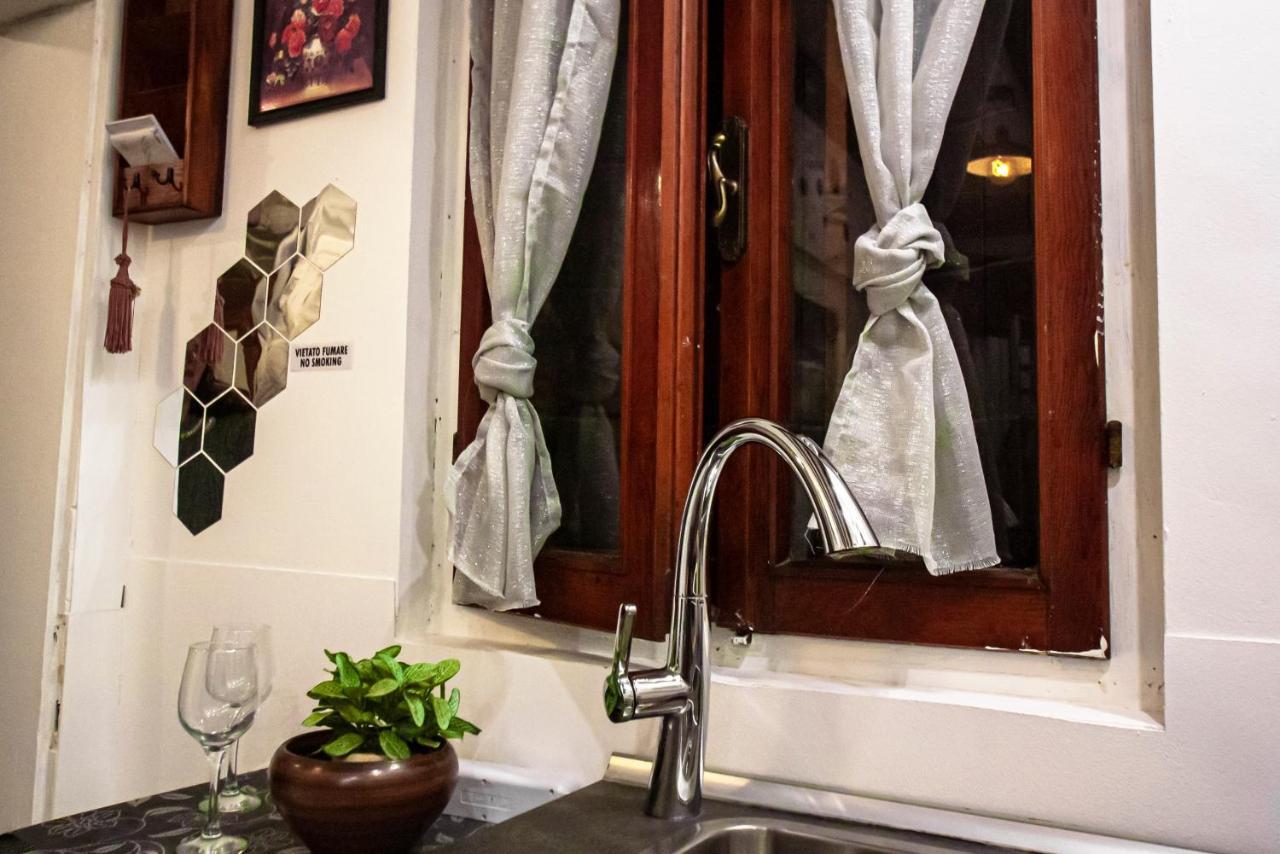 Apartamento Residenza Garibaldi Venecia Exterior foto