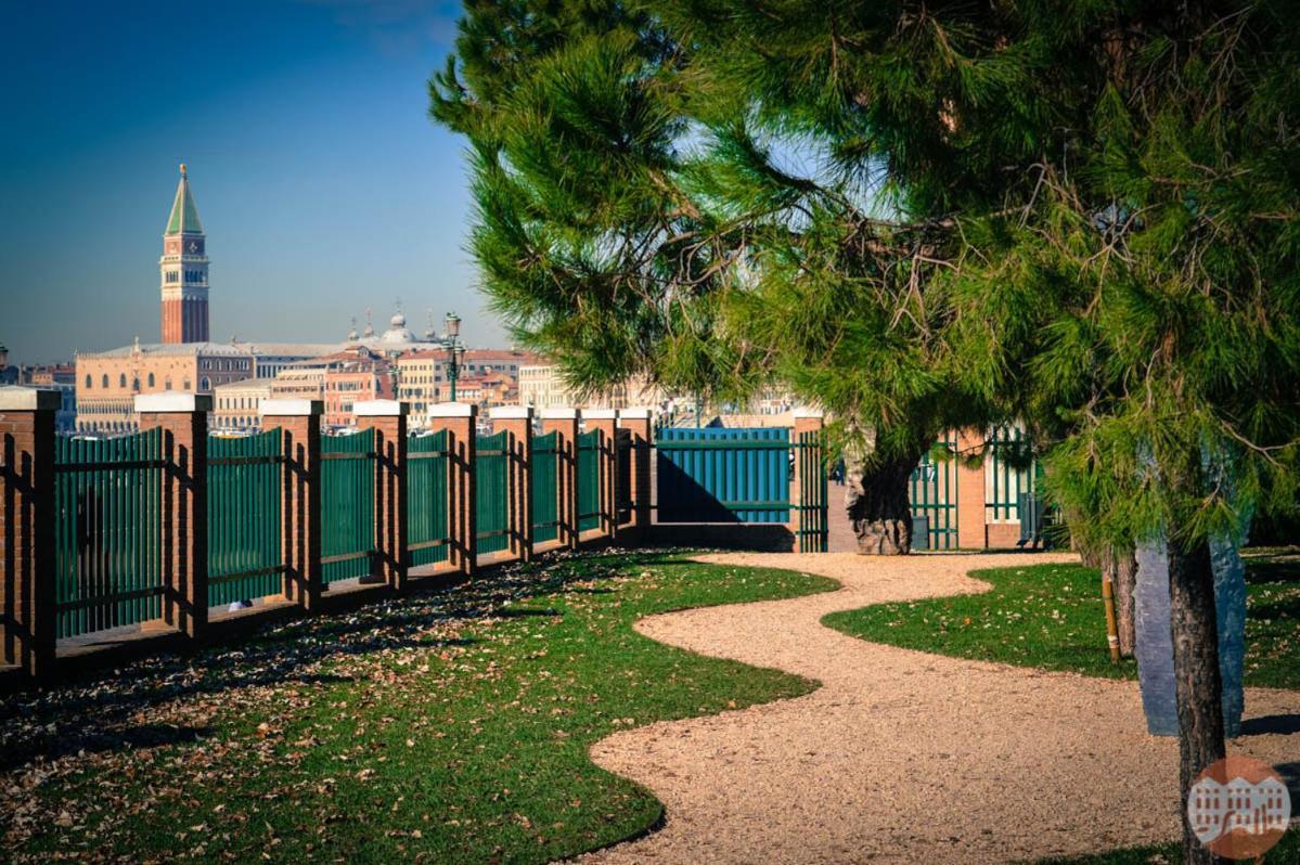 Apartamento Residenza Garibaldi Venecia Exterior foto