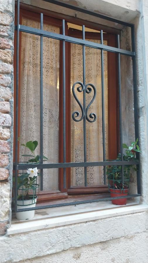 Apartamento Residenza Garibaldi Venecia Exterior foto