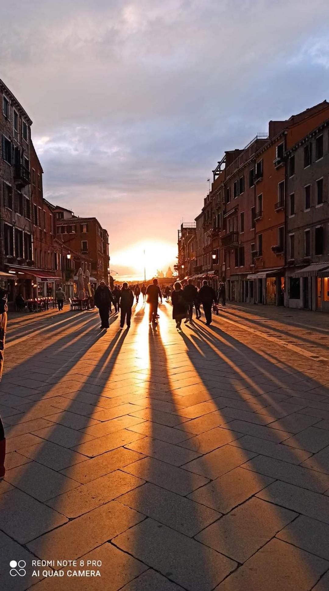 Apartamento Residenza Garibaldi Venecia Exterior foto